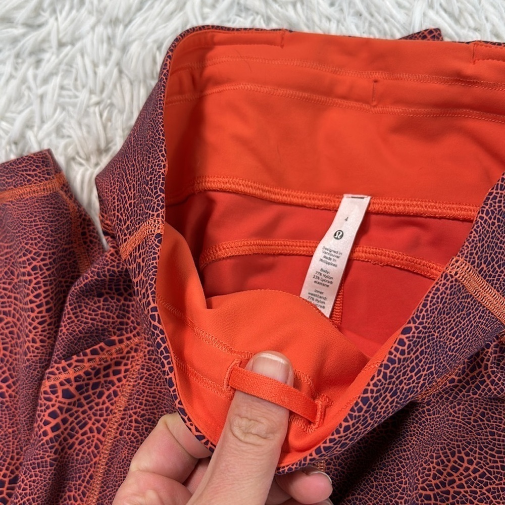 Lululemon Invigorate High-Rise Tight 25" Crackle Glaze Vintage Orange Larkspur - Picture 3 of 6